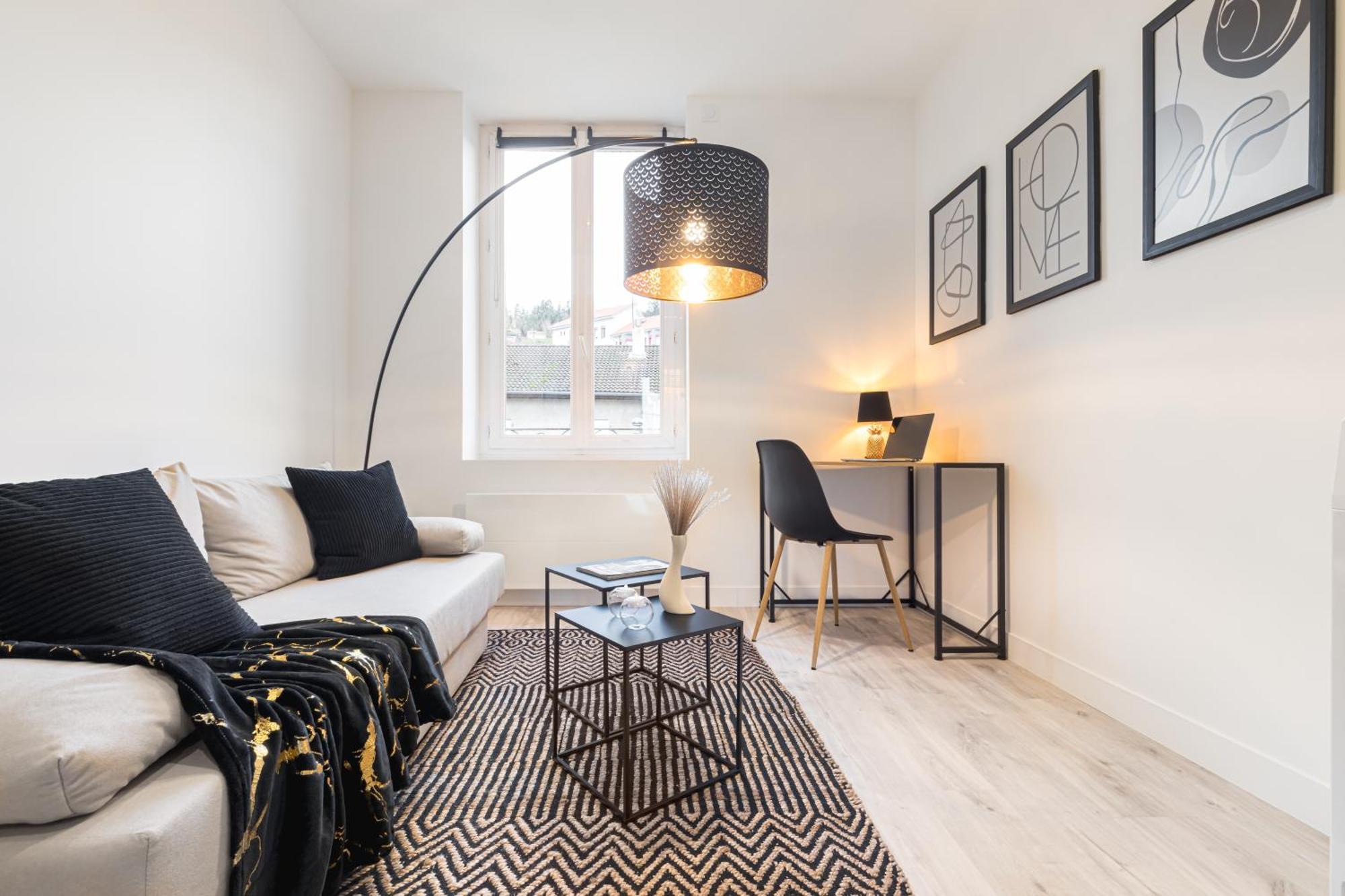 Cinema & Jacuzzi Aux Etoiles - Casabianca Suite Saint-Etienne  Eksteriør bilde